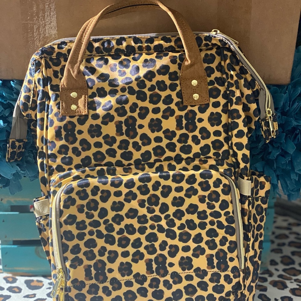Leopard Diaper Backpack - Picture 2 of 5